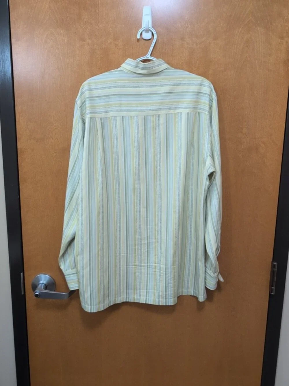 Tommy Bahama Shirt Mens M Yellow Long Sleeve Button Up Striped 100% Silk Beach - Picture 5 of 8